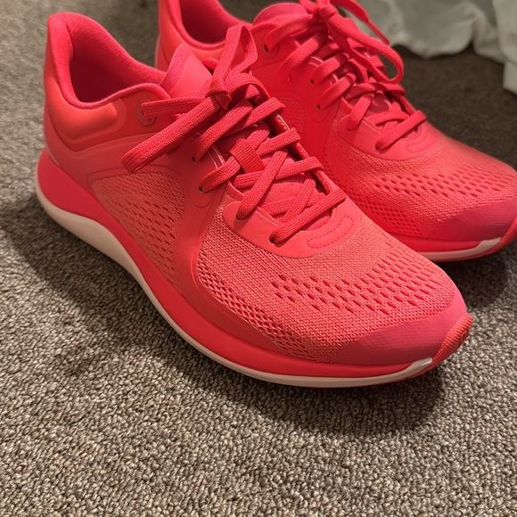 NWOT Lululemon Chargefeel Low Women's Workout Shoe - Picture 8 of 10